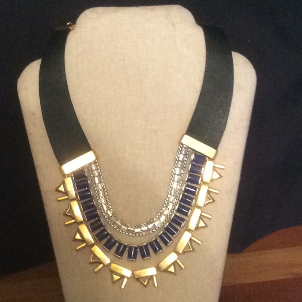 Collar